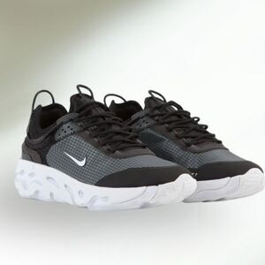 NEW Nike React Live Men's Sneakers in Grey and Black‎